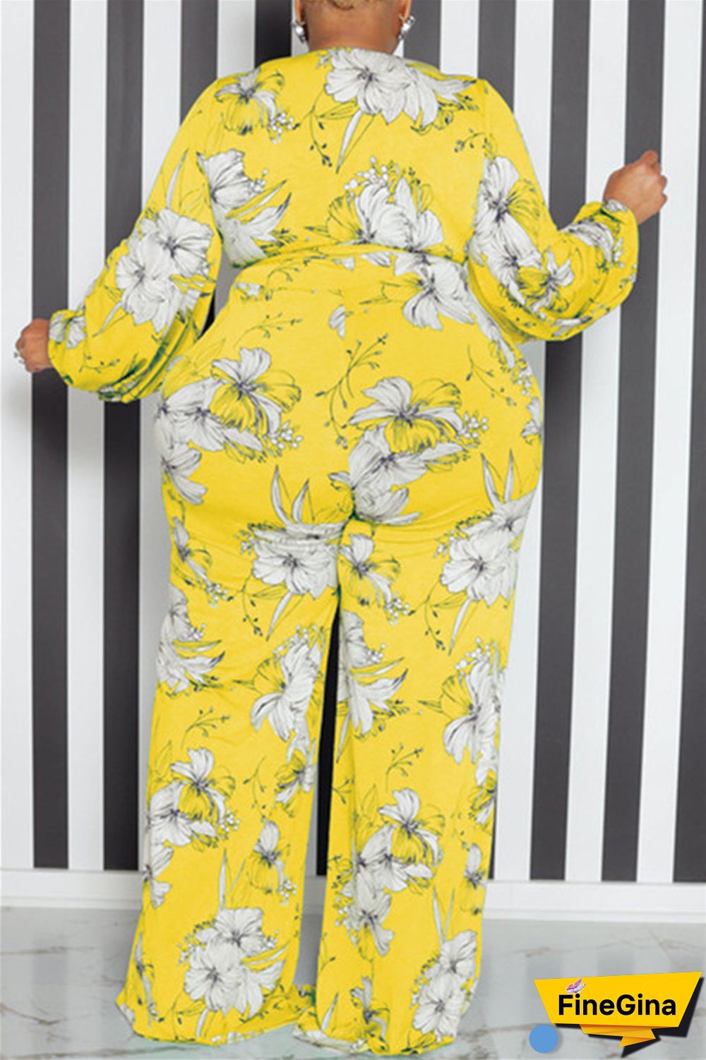 Yellow Casual Print Patchwork V Neck Plus Size Jumpsuits