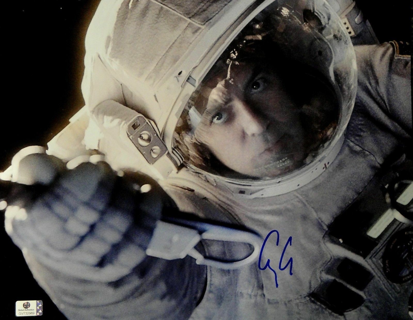 George Clooney Hand Signed Autographed 11x14 Photo Poster painting Gravity JSA T60160