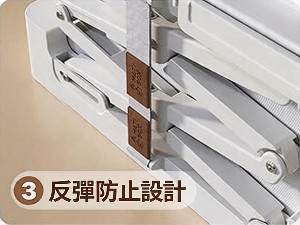 真空收納箱雙側帶固定設計，長期保存不回氣真空系統特寫