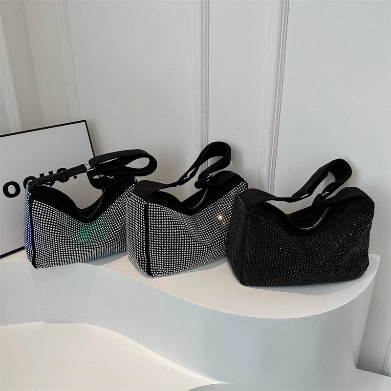 Women's Pu Leather Solid Color Preppy Style Square Zipper Shoulder Bag