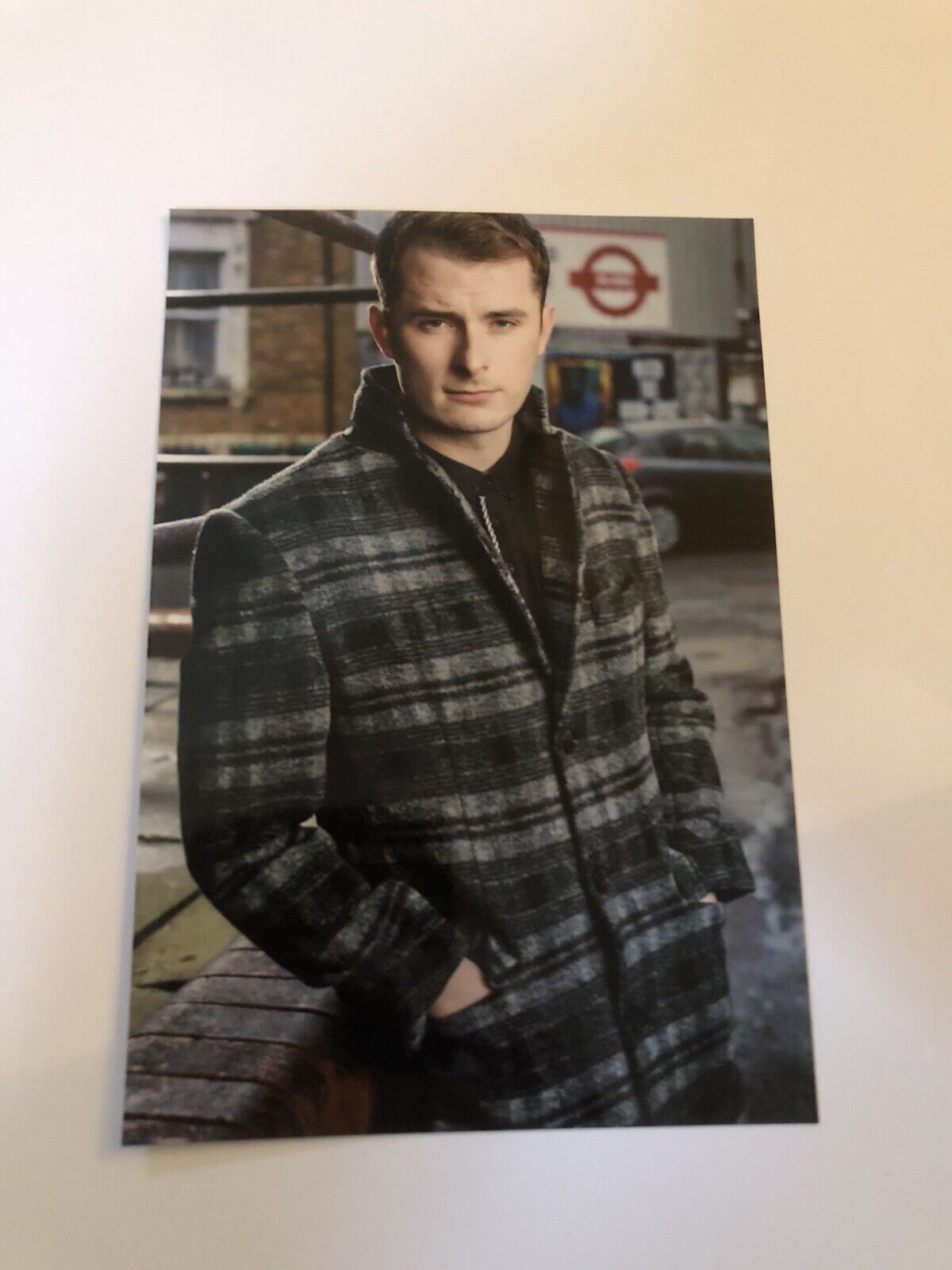 MAX BOWDEN (EASTENDERS) UNSIGNED Photo Poster painting- 6x4”