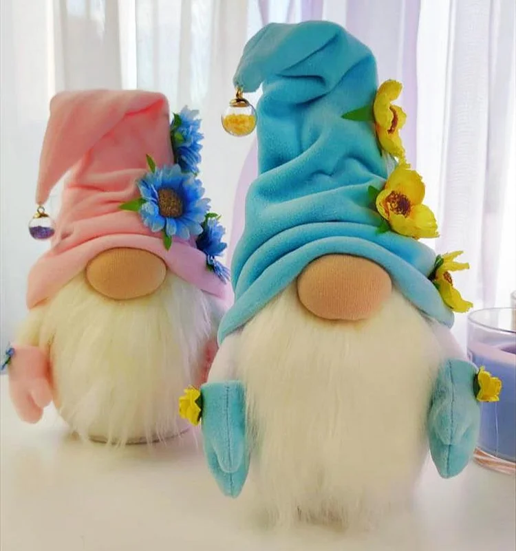 【8 PCS】DIY Reusable Flower Gnome Template Set - With Instructions