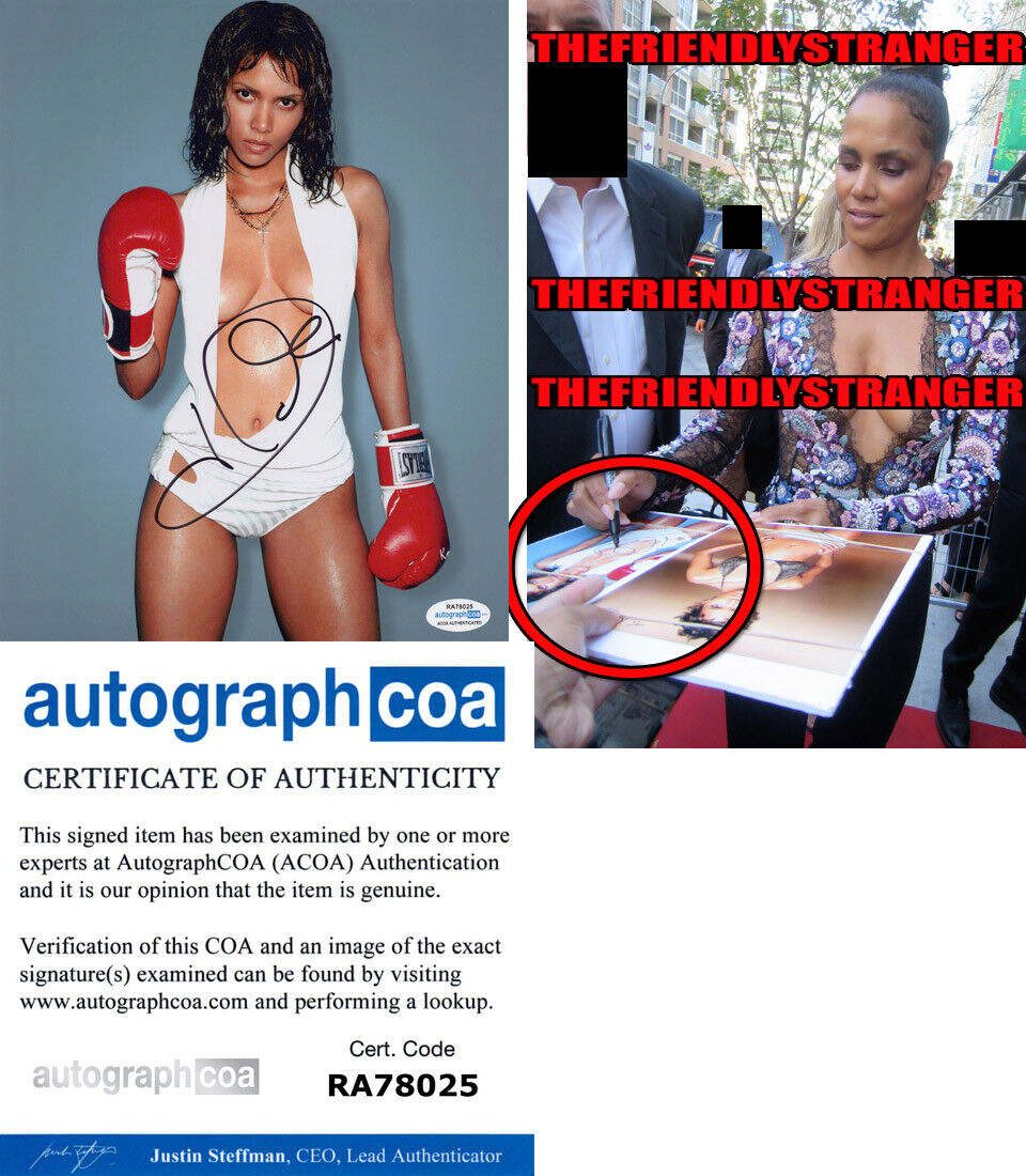 HALLE BERRY signed Autographed 8X10 Photo Poster painting - EXACT PROOF - SEXY Hot ACOA COA