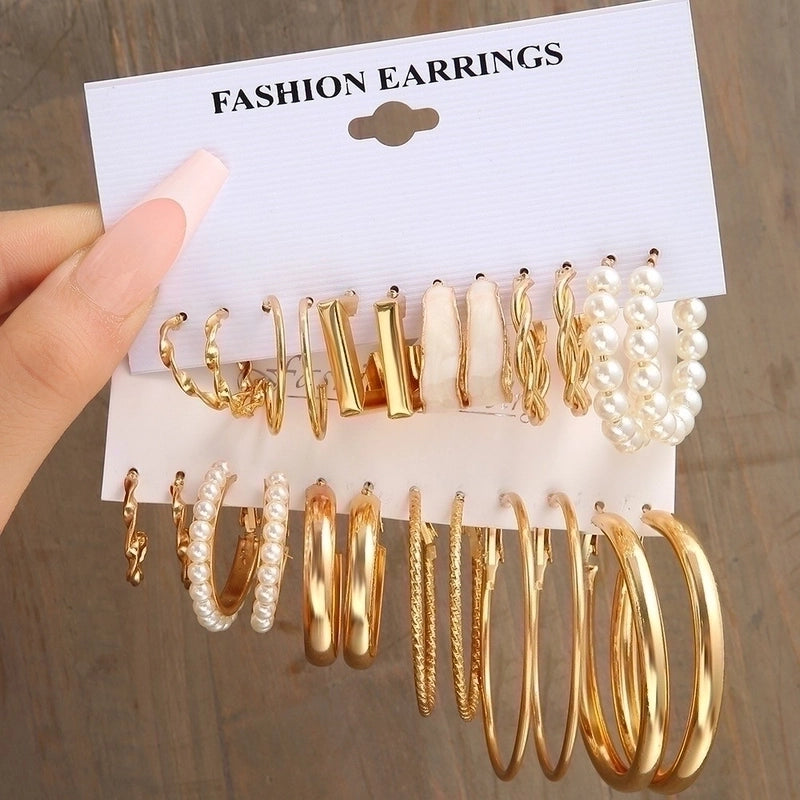 Retro Geometric Alloy Artificial Pearl Hoop Earrings 1 Set