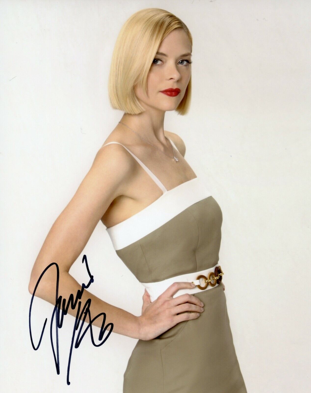 ~~ JAIME KING Authentic Hand-Signed SIN CITY - GOLDIE