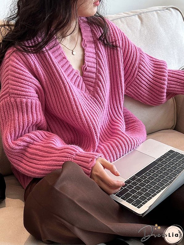 Classic and Comfortable Pullover
