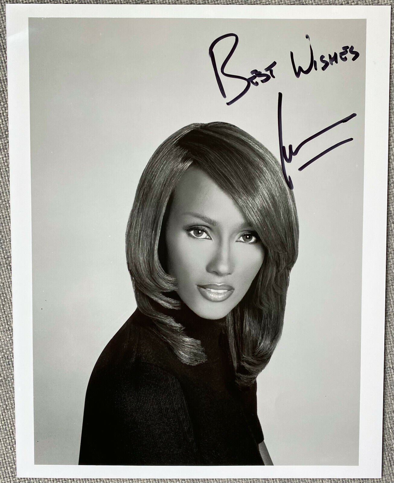 Supermodel Iman Signed B&W 8x10 Photo Poster painting - David Bowie, Fashion, Model, Authentic