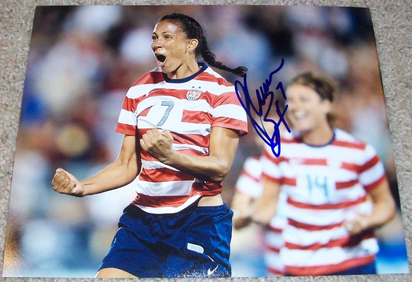 SHANNON BOXX SIGNED AUTOGRAPH TEAM USA #7 WORLD CUP 8x10 Photo Poster painting A