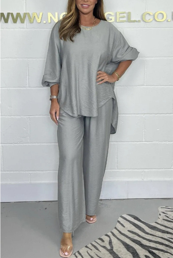 Stylish and Comfortable Dresses for Older Women