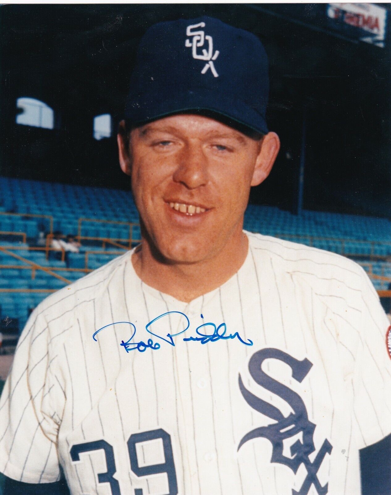 BOB PRIDDY CHICAGO WHITE SOX ACTION SIGNED 8x10