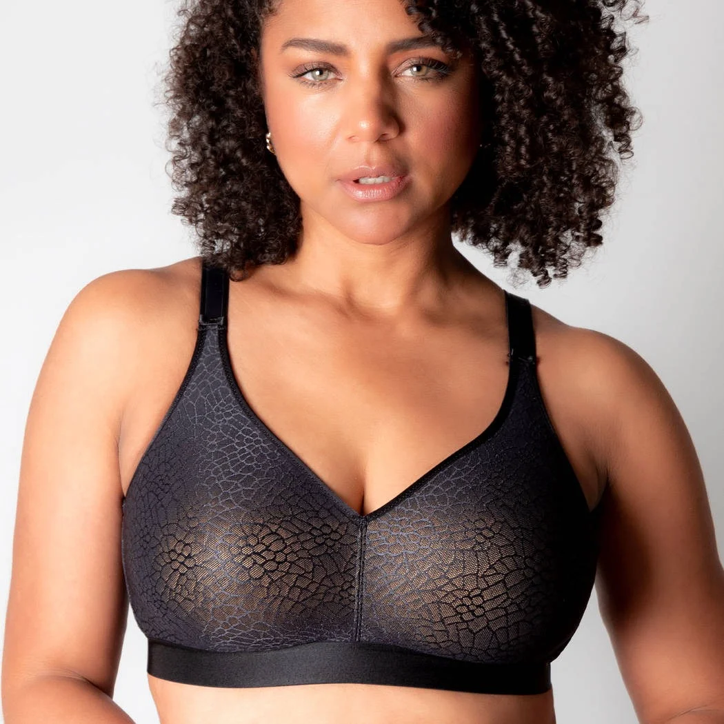 Chantelle C Magnificent Bezprzewodowy biustonosz typu &bdquo;minimaler&rdquo;