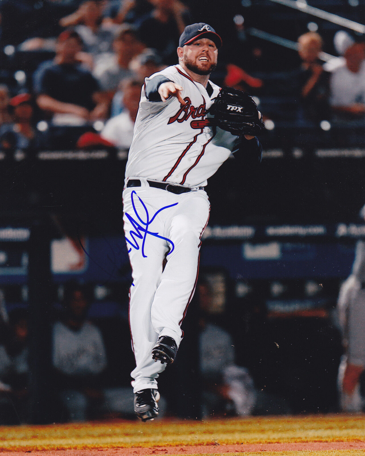 PETER MOYLAN ATLANTA BRAVES ACTION SIGNED 8x10