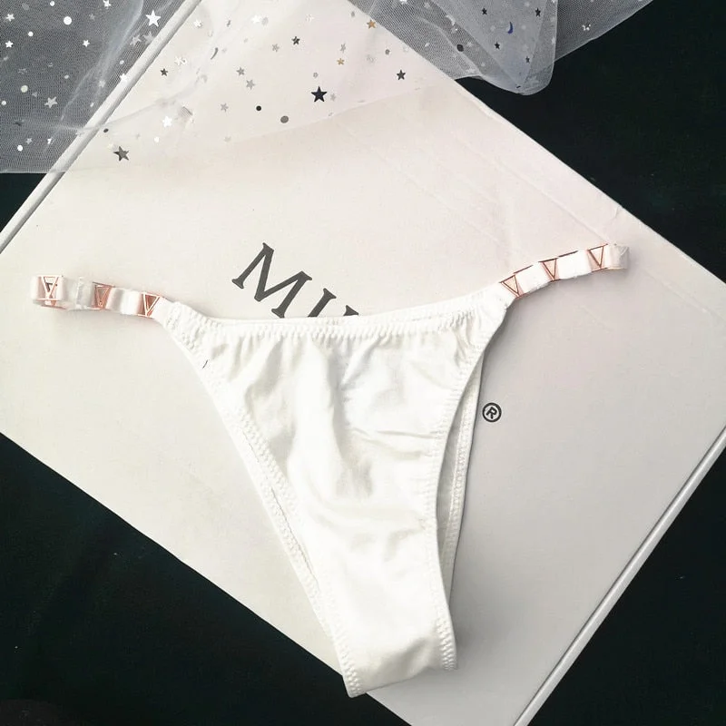 European Style Sexy Panties Women Diamond Solid Color Underpants Women's Leopard Thong Low Waist Sexy Underwear Seamless Briefs