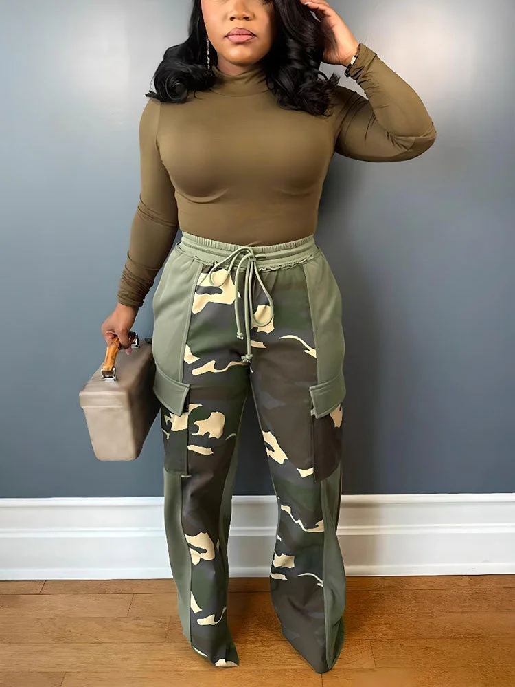 Camouflage Contrast Pants
