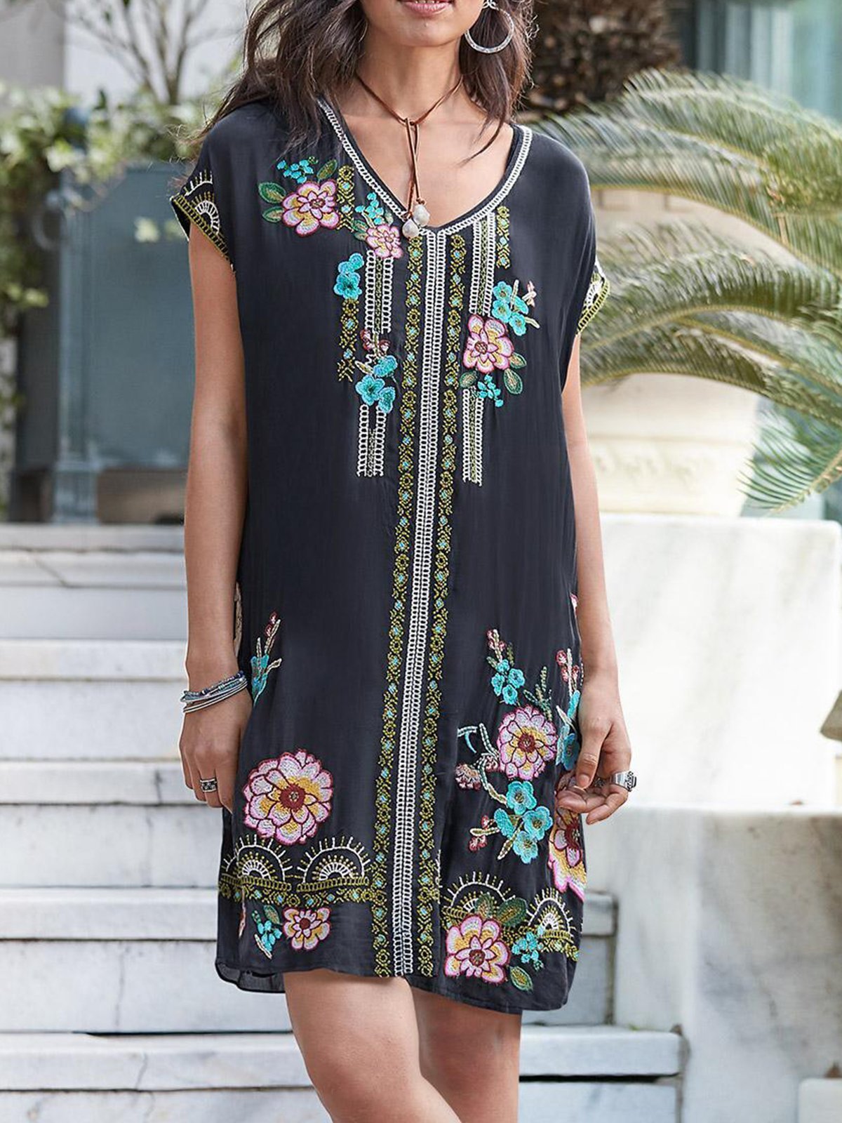 Black Embroidered Short Sleeve V Neck Dresses