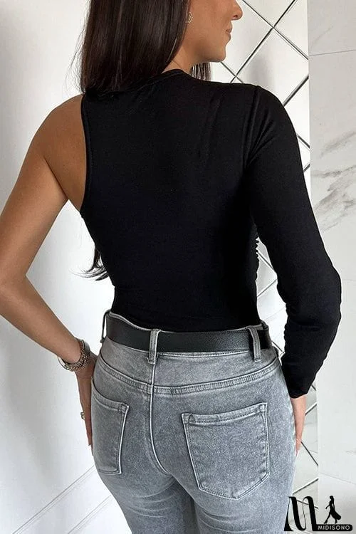 MidiSono - Spirit Irregular Sleeves Twist Top