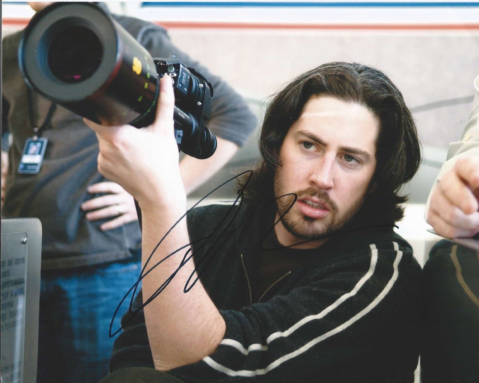 DIRECTOR JASON REITMAN HAND SIGNED 8X10 Photo Poster painting D w/COA UP IN THE AIR JUNO