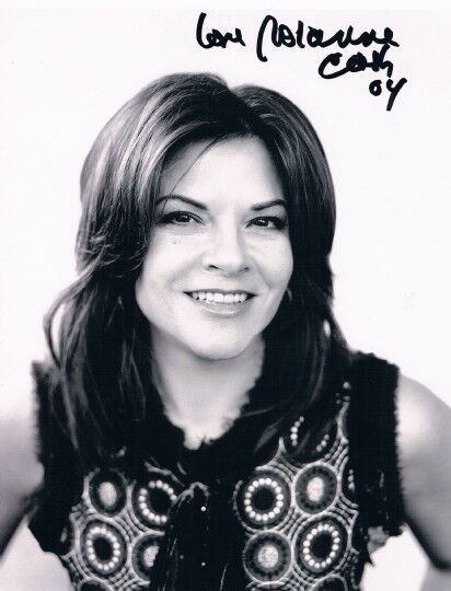 Rosanne Cash 1955- genuine autograph IN PERSON signed 8x11