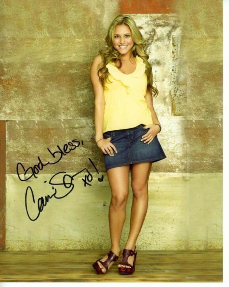 Cassie cassandra scerbo signed make it or break it lauren tanner 8x10 Photo Poster painting