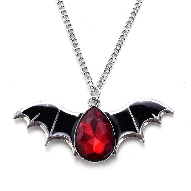 Gothic Bat Alloy Inlay Rhinestones Halloween Men’S Pendant Necklace