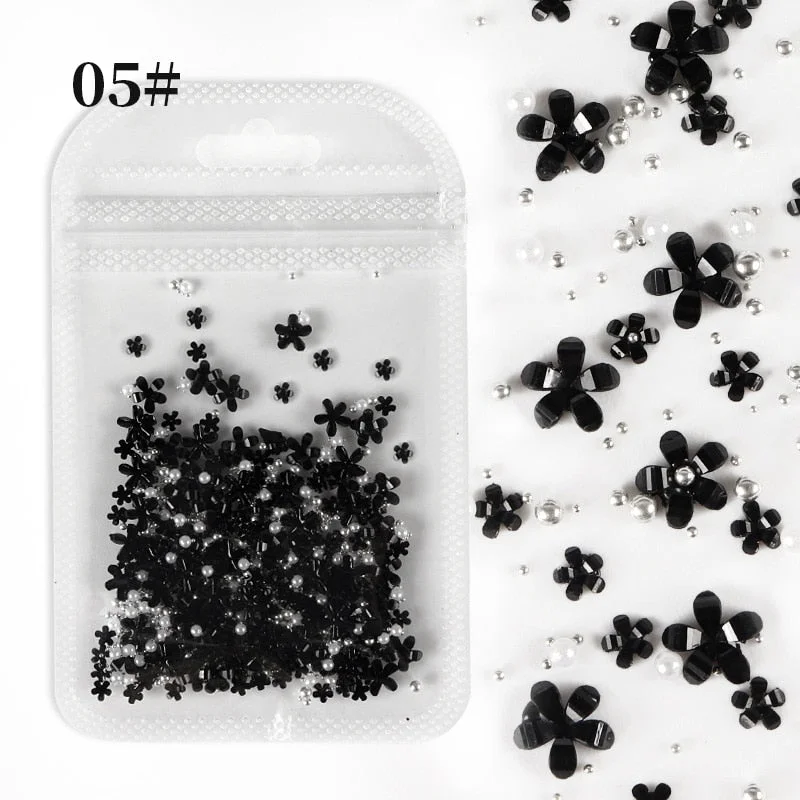 48pcs Mixed Size Aurora Little Bear Nail Art Accessories Resin Kawaii Bear Stereo FlatBack 3D Fashion Fingernail DIY Decoration-Nail Inspo