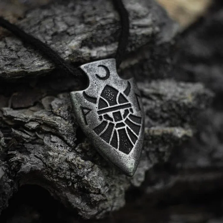 Coutureaura Men's Viking Odin Rune Arrowhead Necklace