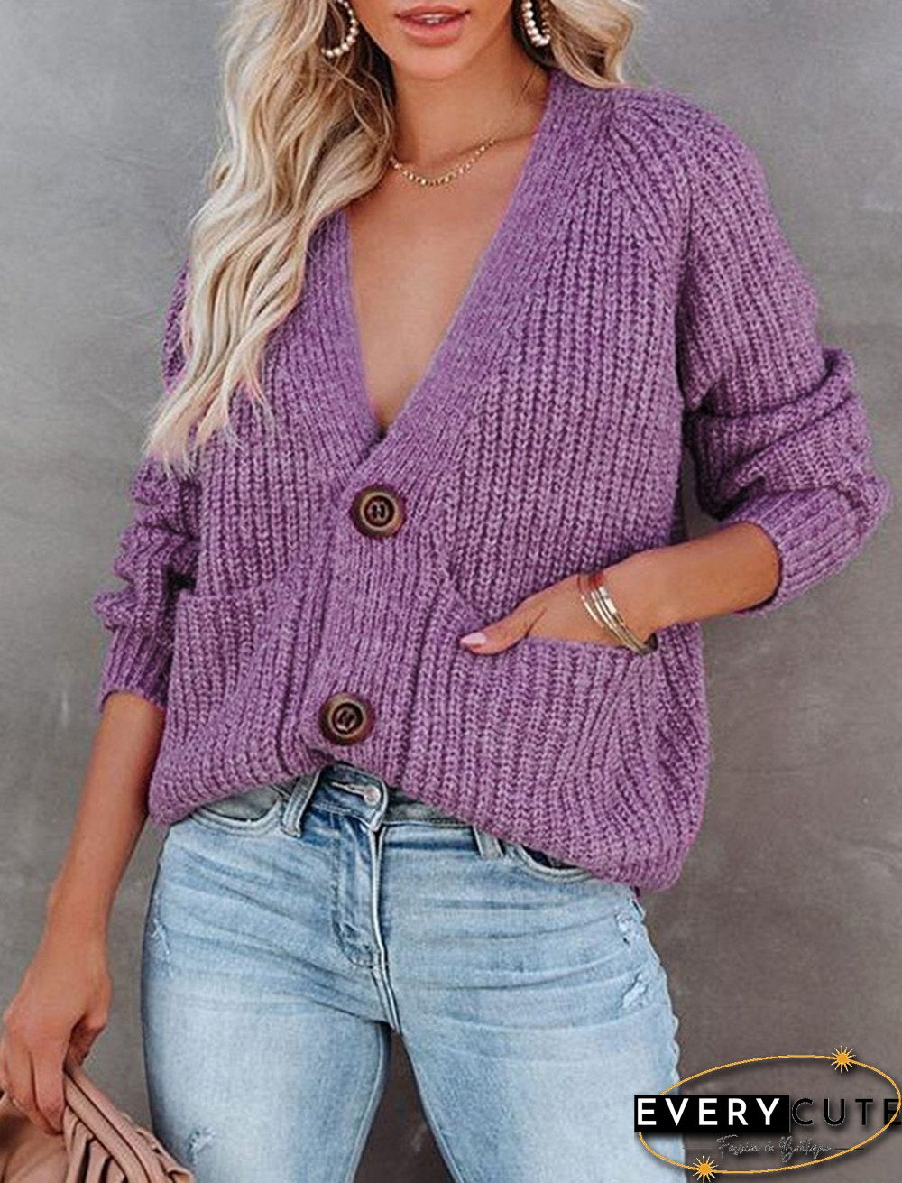 Solid Color V-neck Single-breasted Long-sleeved Knitted Cardigan