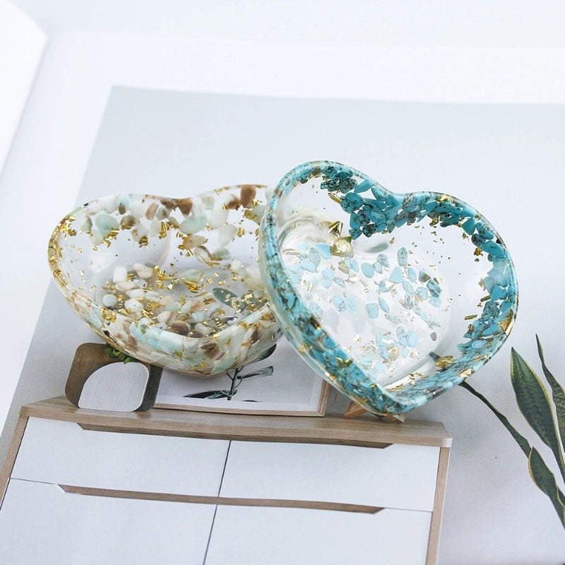 Minimalist Heart Shape Crystal Gravel Amethyst