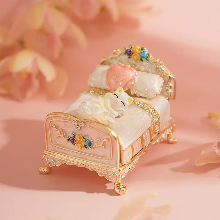 Luxurious Sweet Dream Cat Princess Bed Enamel Jewelry Box