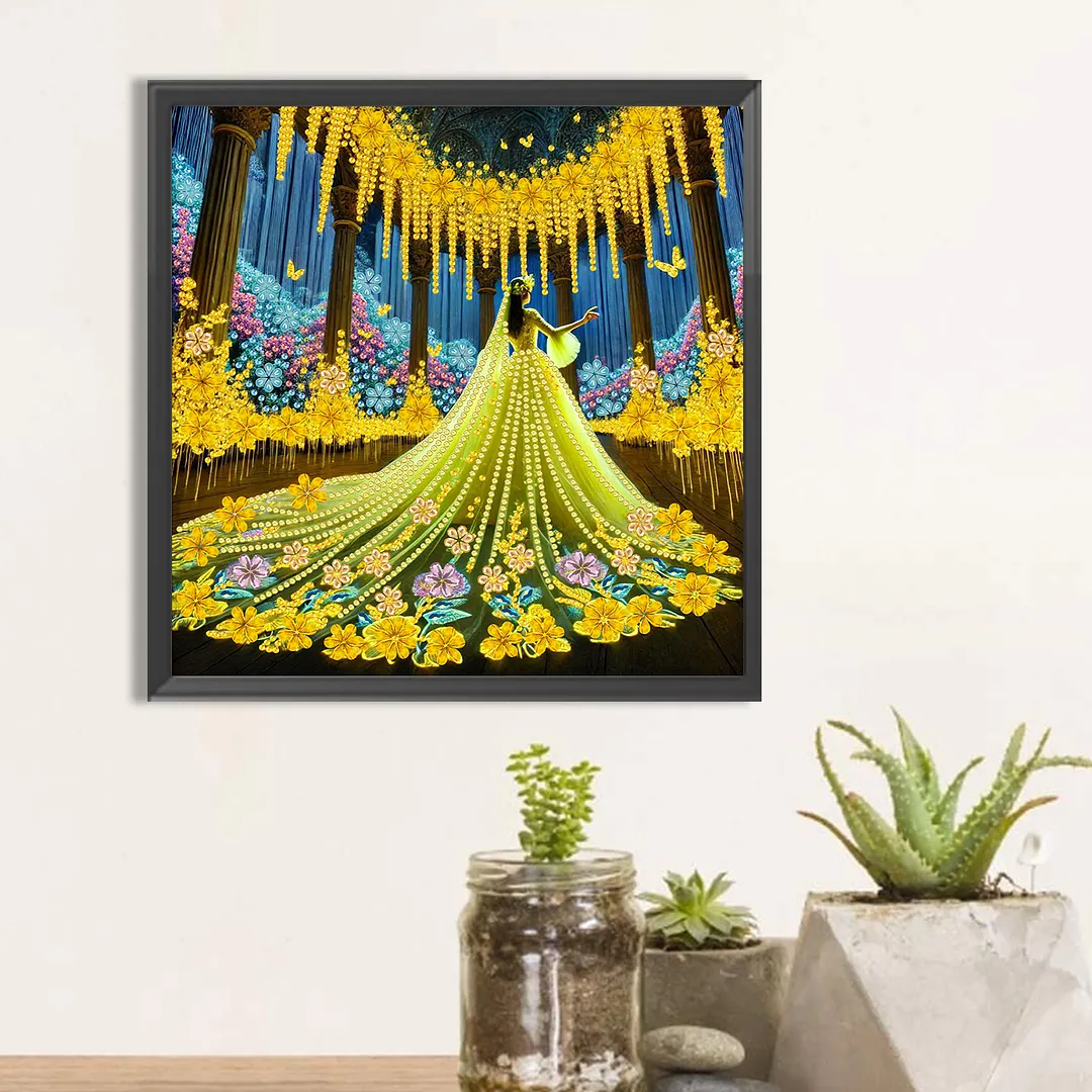 Yellow Dress Beauty - Diamond Painting - Partial Special Shaped Drill(Canvas|30*30cm)