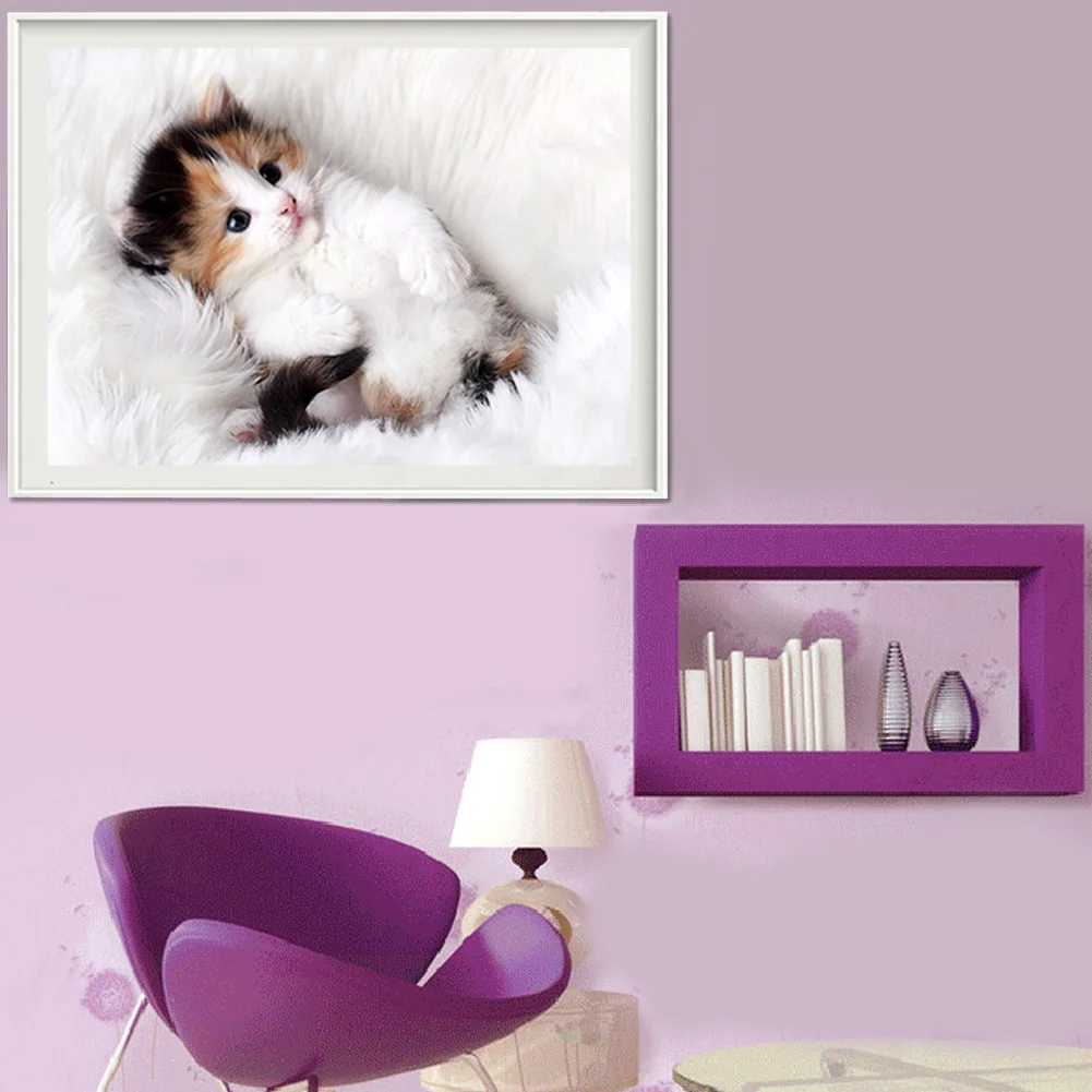 Round Diamond Painting 40*30cm - Cute Cat