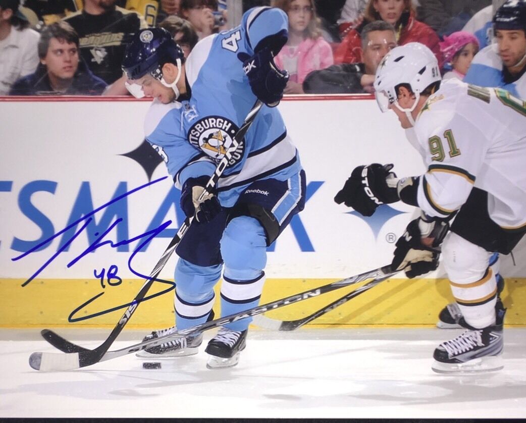 Tyler Kennedy Signed 8x10 Photo Poster painting Pittsburgh Penguins 09 Stanley Cup Champ