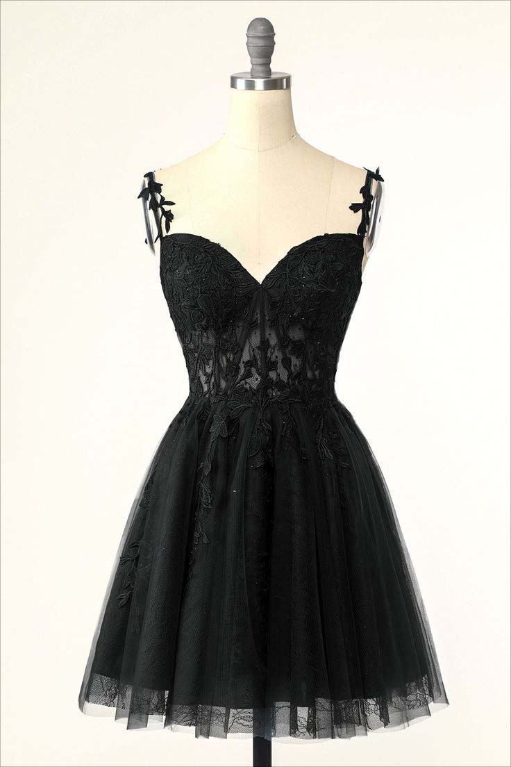Daisda Charming Navy Blue Tulle V Neck Sleeveless Short Homecoming Dress with Applique