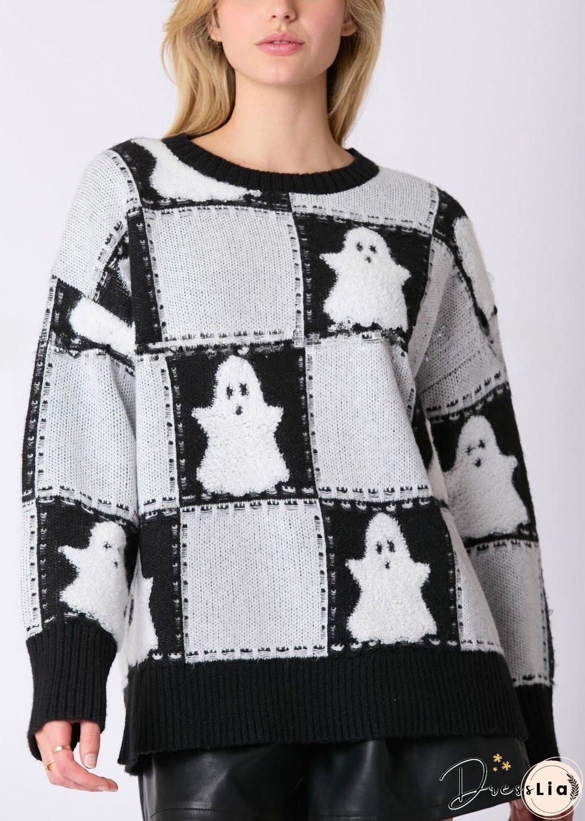 Plus Size White O Neck Plaid Knit Sweater Long Sleeve
