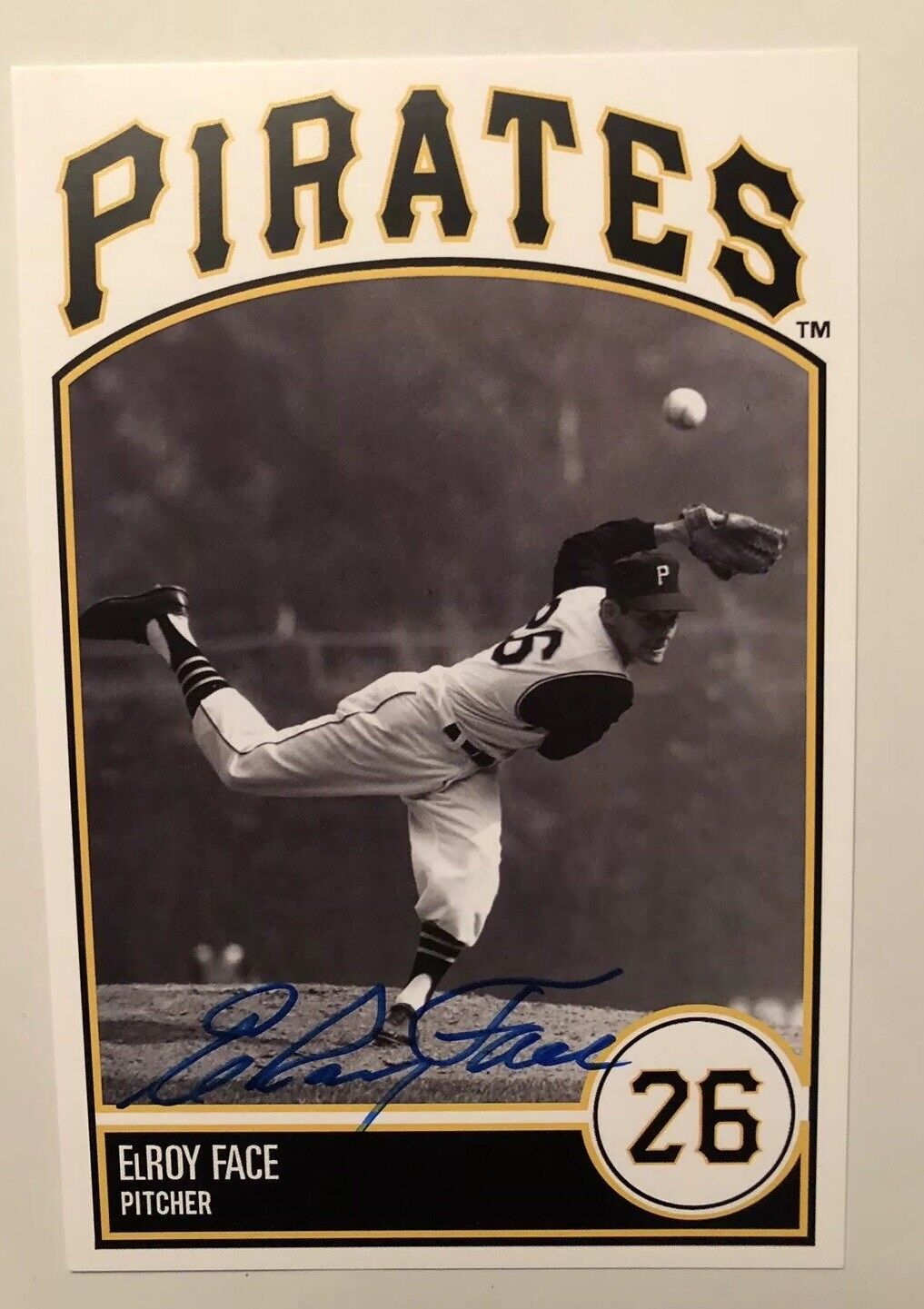 ElRoy Face SIGNED AUTOGRAPHED POSTCARD SIZE Pittsburgh PIRATES Photo Poster painting 4X6