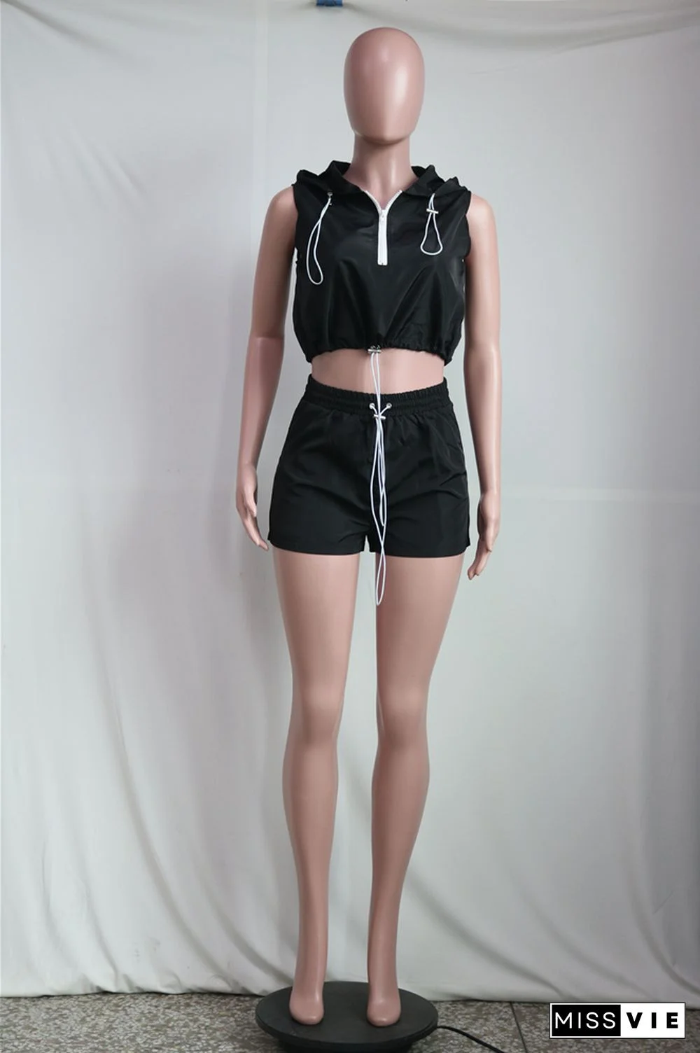 Sleeveless Hooded Pullover Crop Top+Shorts Tracksuit