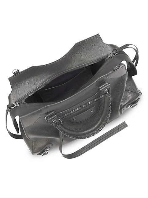 Balenciaga Neo Classic Medium Handbag 4.2 out of 5 Customer Rating