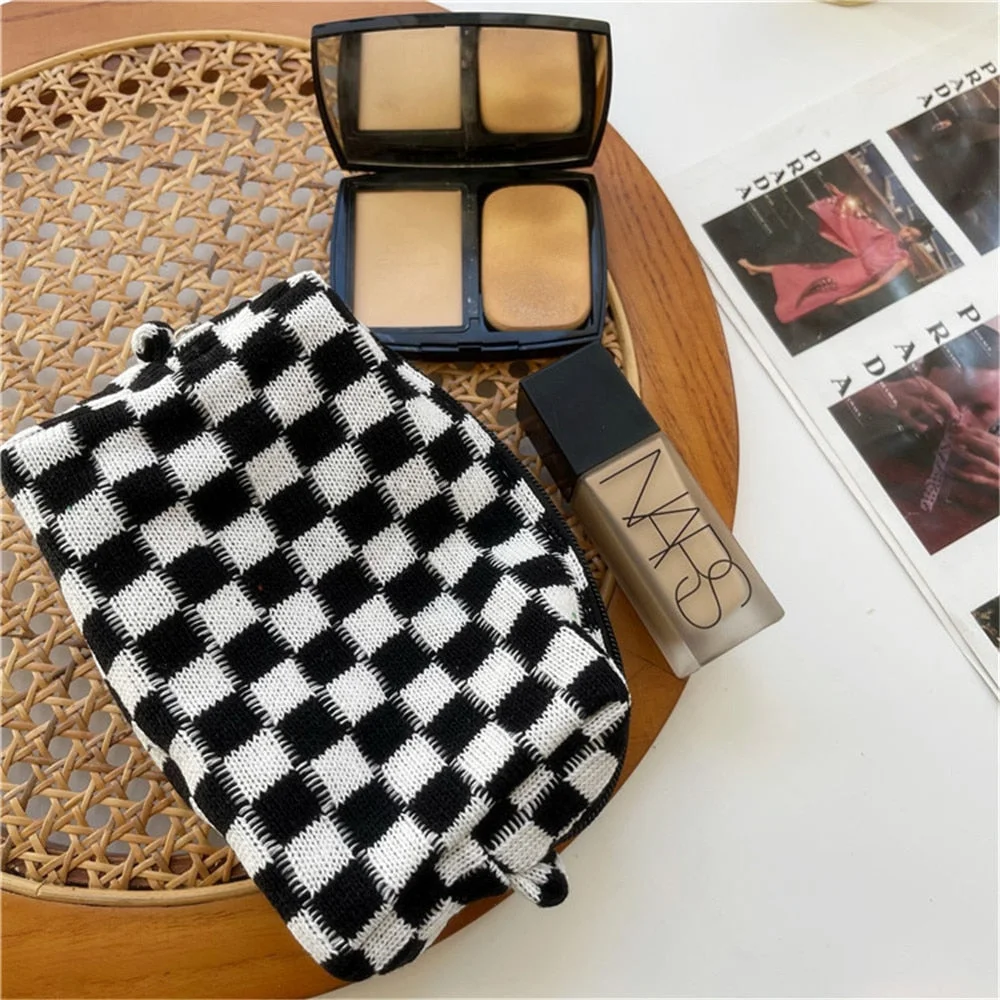 Korean Ins Checkerboard Knitted Cosmetic Cases For Women Ladies Large Capacity Lattice Makeup Bags Plaid Beauty Organizer Pouch