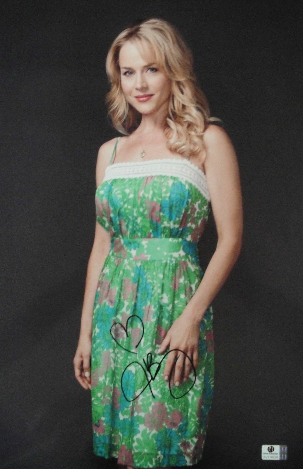 Julie Benz Hand Signed 11x17 Photo Poster painting Sexy Gorgeous Green Dress GV 718298