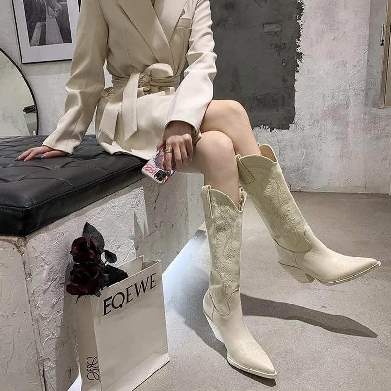 white cowboy boots 2021 autumn and winter long but knee western boots Plus Size Embroidered Vintage Roman Western Cowboy Boots