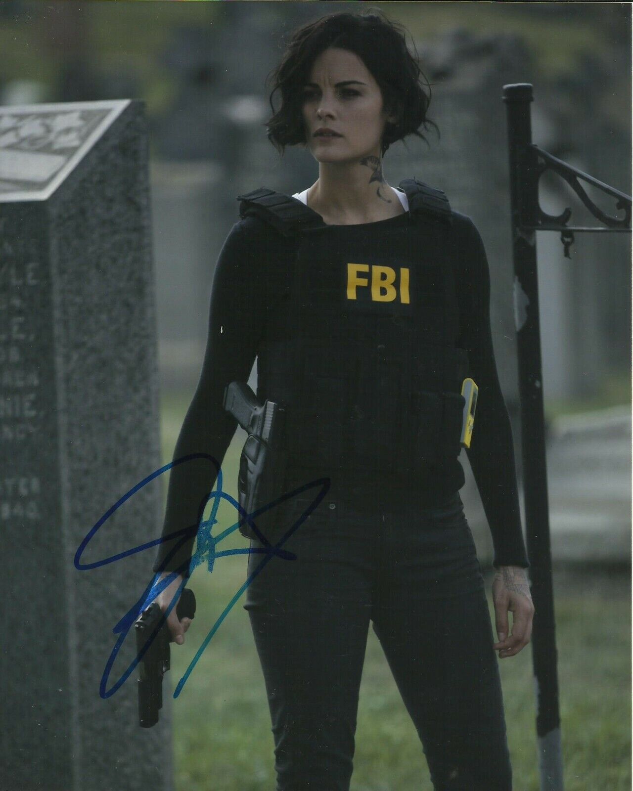 JAIMIE ALEXANDER SIGNED SEXY BLINDSPOT Photo Poster painting UACC REG 242 (3)