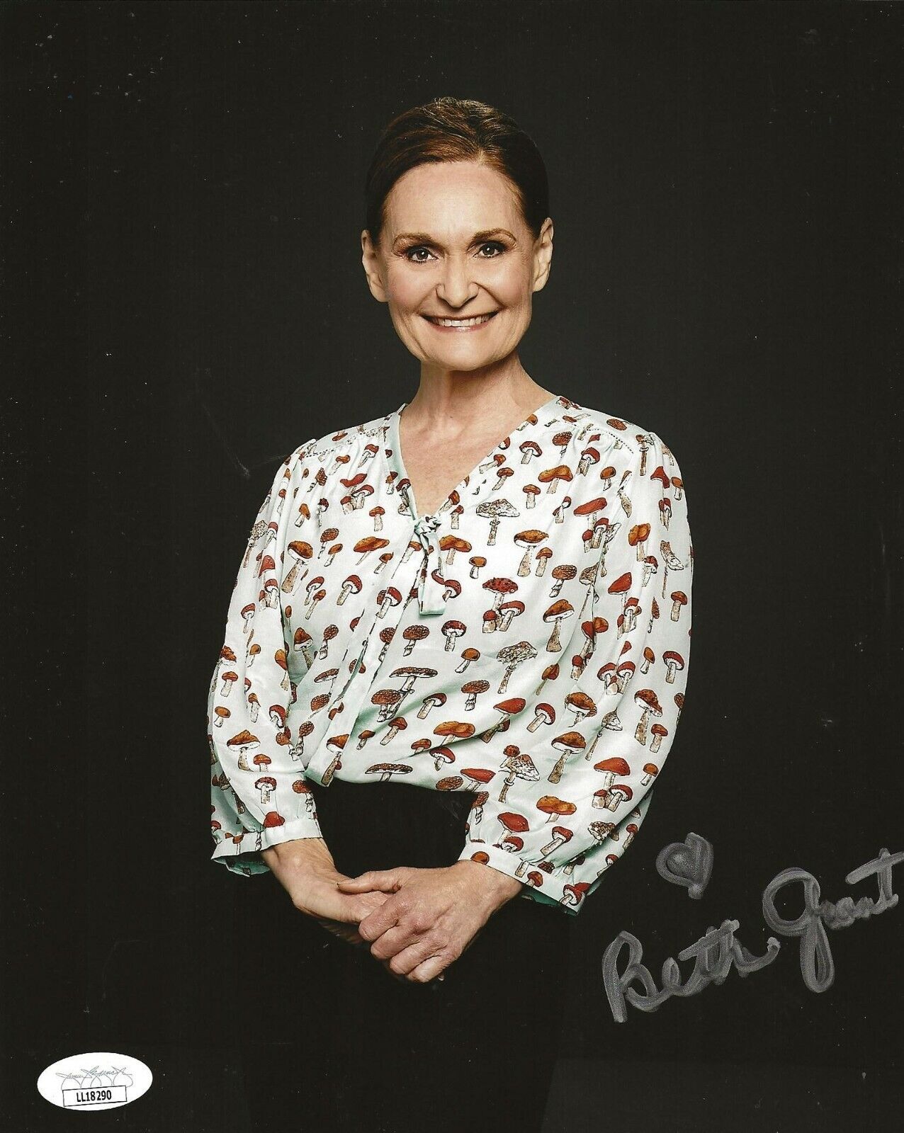 Beth Grant signed The Mindy Project 8x10 Photo Poster painting autographed Beverly 2 JSA