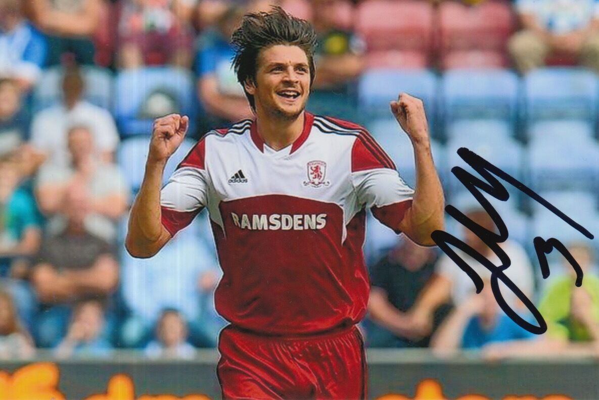 MIDDLESBROUGH HAND SIGNED GEORGE FRIEND 6X4 Photo Poster painting 3.