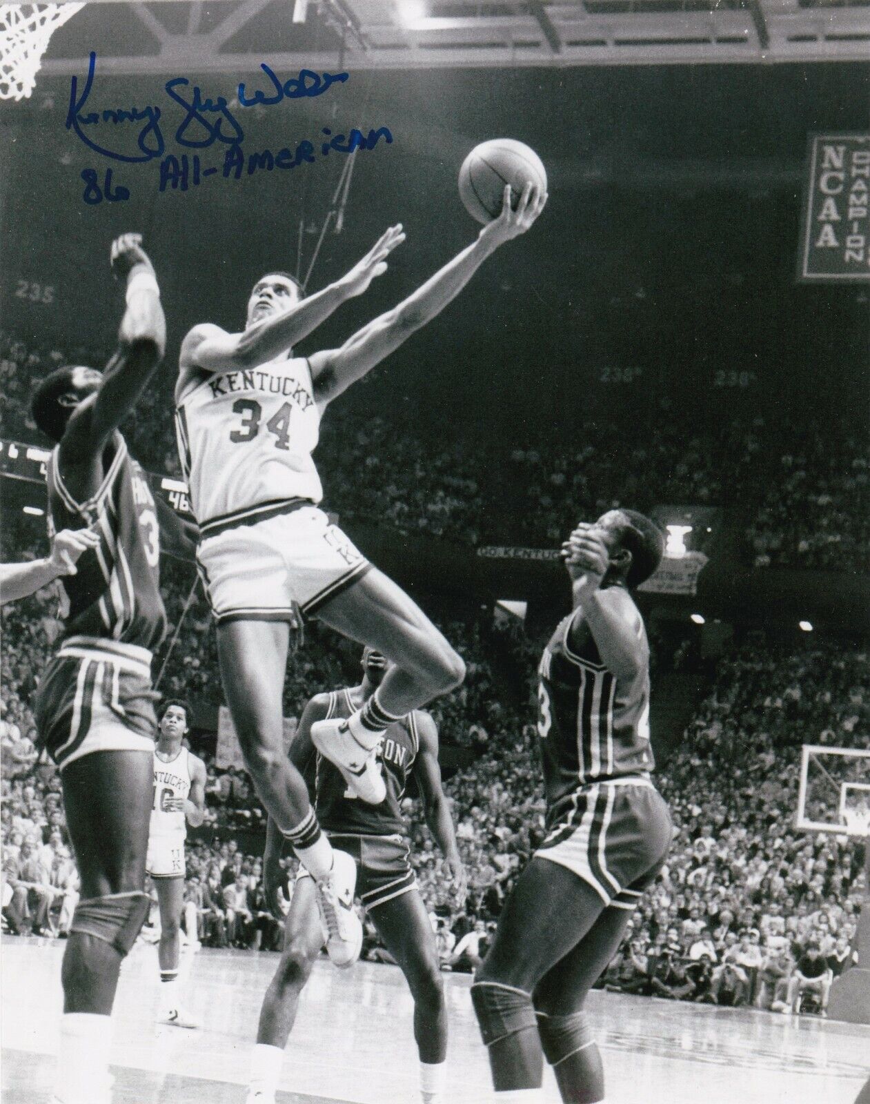 KENNY WALKER KENTUCKY WILDCATS 1986 ALL AMERICAN ACTION SIGNED 8x10