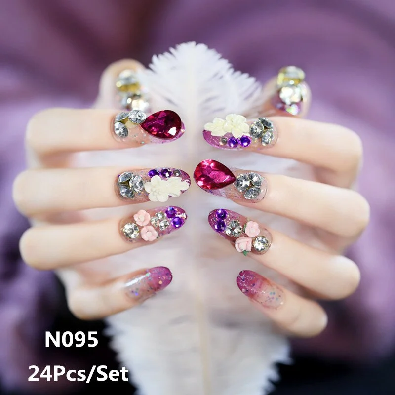 24Pcs Luxe Shining Rhinestone Wedding False Nails Transparent Glitter Gems Crown Designed Square Full Short Fake Art Bride-Nail Inspo