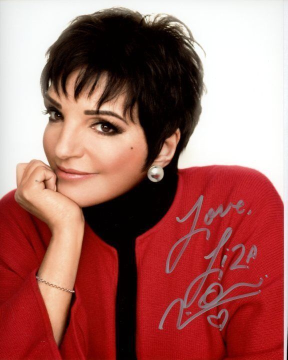 LIZA MINNELLI Signed Autographed Photo Poster painting