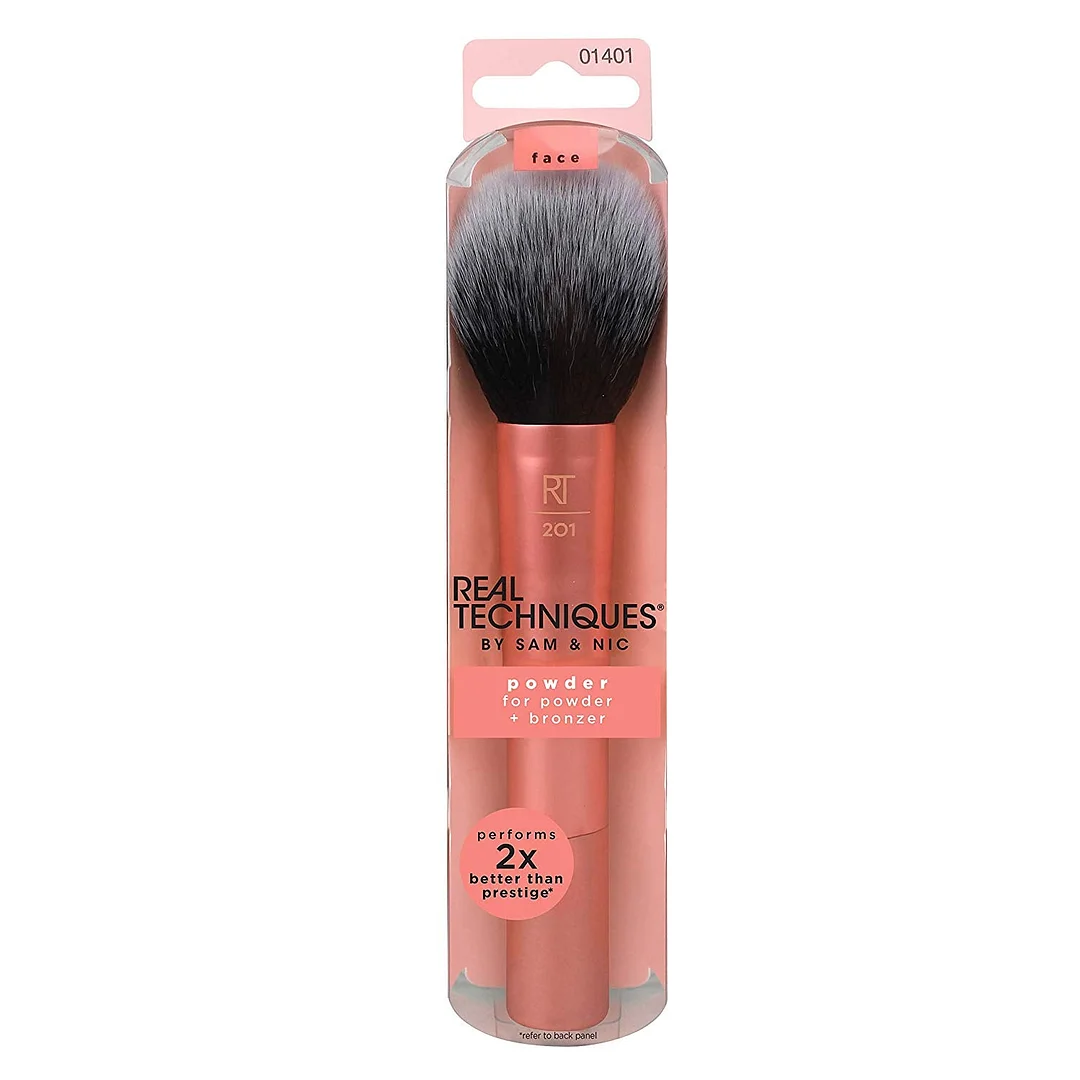 Powder & Bronzer Brush Helps Build Smooth Even Coverage