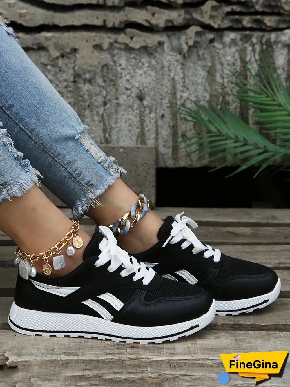 Color Block Sports All Season Split Joint Flat Heel Round Toe Fabric Fabric Lace-Up Sneakers for Women