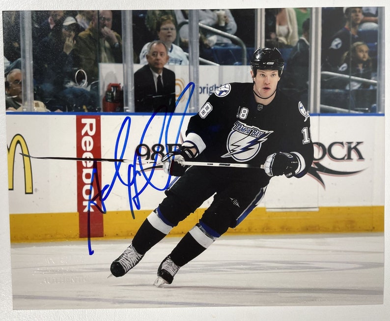 Adam Hall Signed Autographed Glossy 8x10 Photo Poster painting Tampa Bay LIghtning - COA Matching Holograms