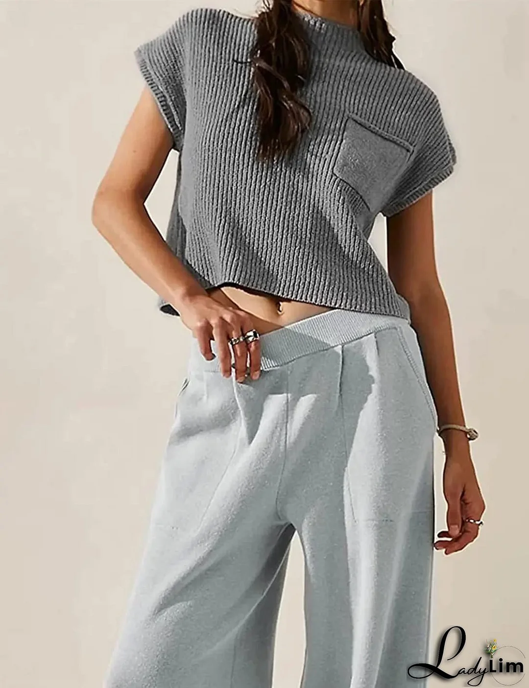 Effortless and Chic general Vest